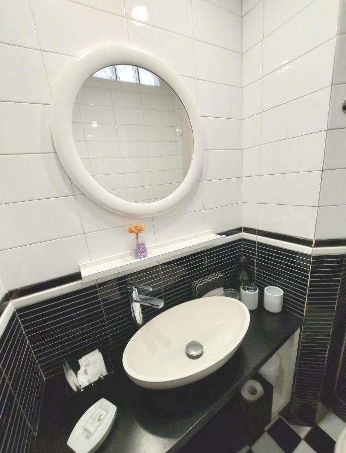Apartamento Corso Genova - Milano Navigli Exterior foto